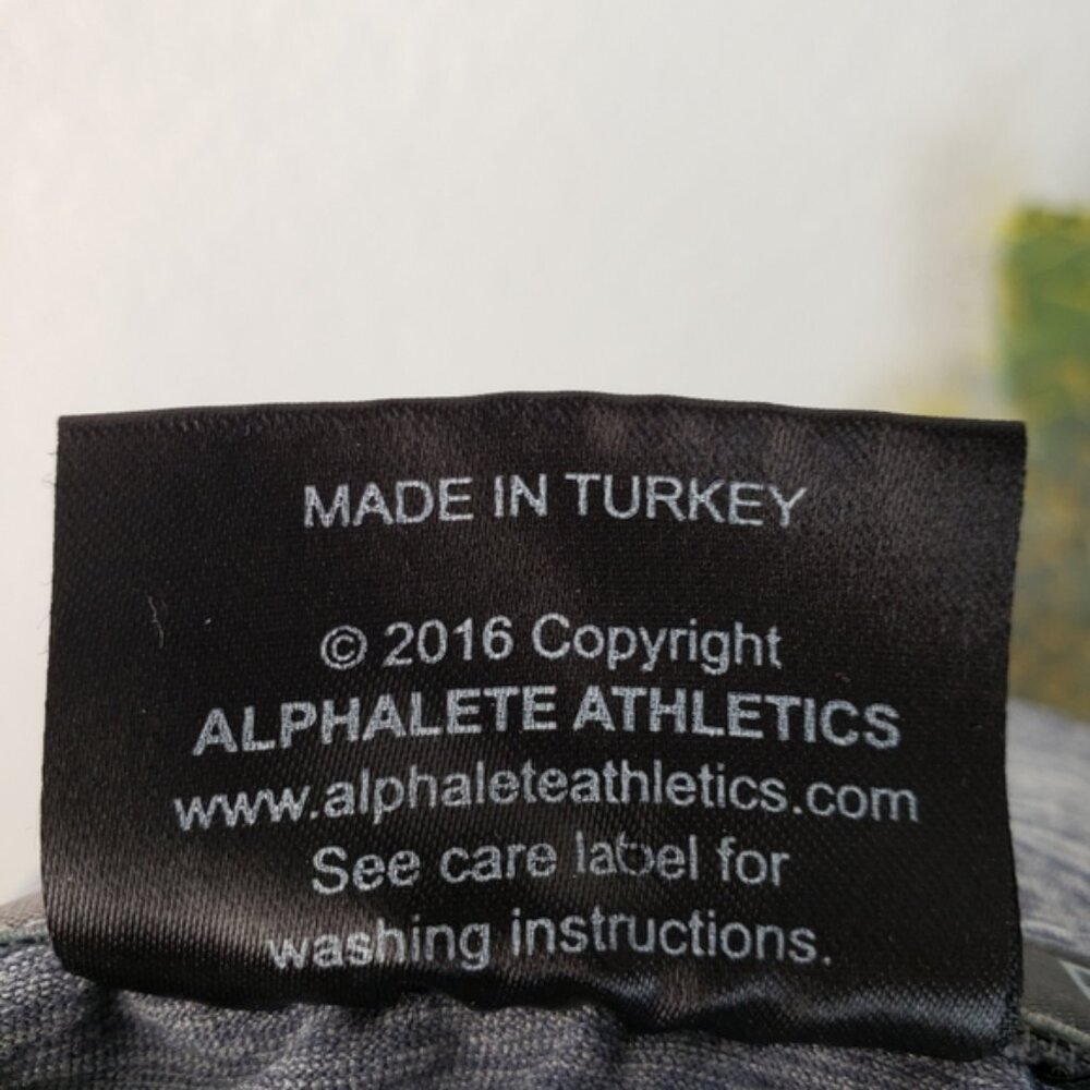 Alphalete Long Sleeve Seamless 1/4 Zip Top Heathered Gray size S Athleisure Gym - Picture 9 of 12